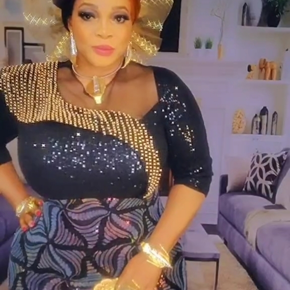 NWT EXQUISITE BLACK & MULTICOLOR SEQUINED FITTED GOWN - Picture 4 of 4